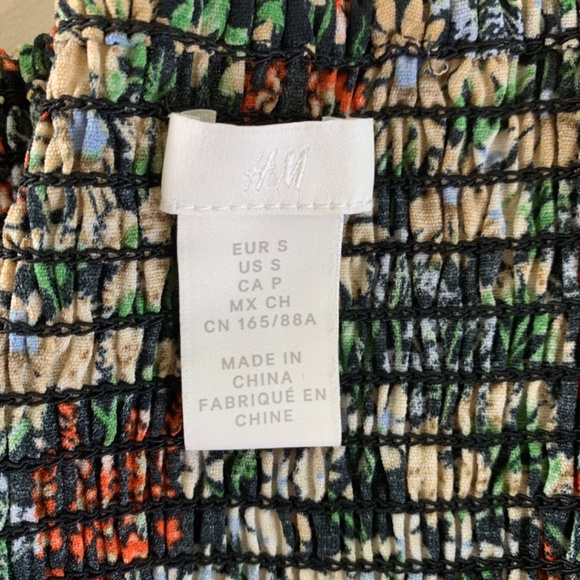 H&M Blouse Women Black Floral Peasant Smock Cottage Fairy Romantic Fem Sz Small - Picture 7 of 9